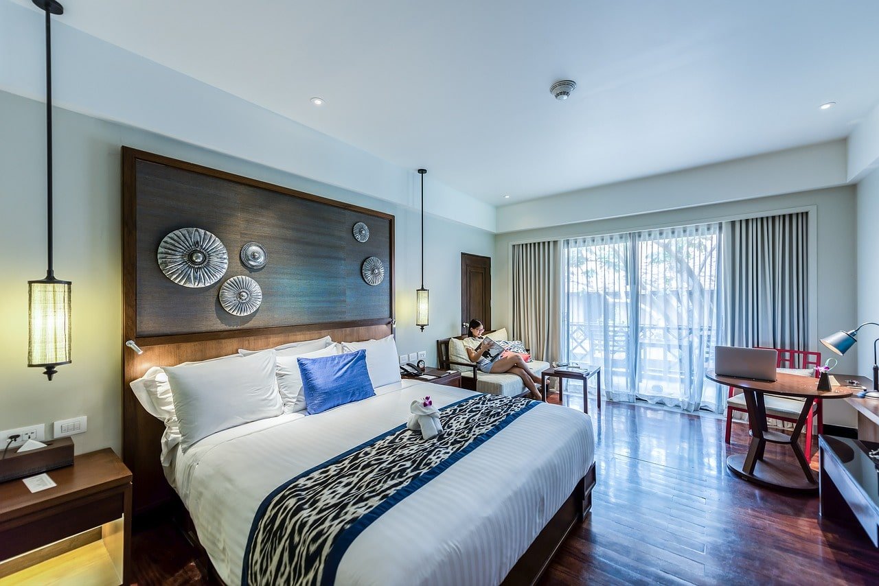 Book Hotel Toronto - Epic Experiences